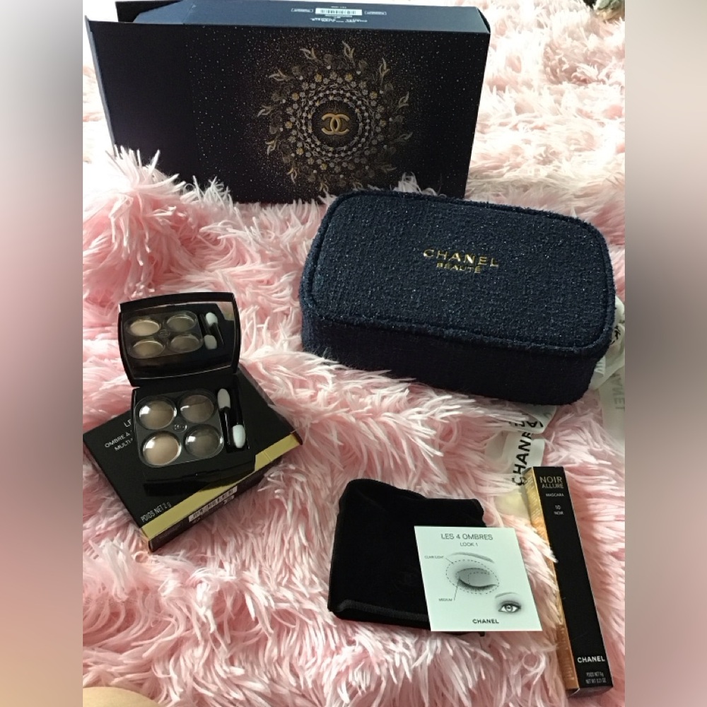 New CHANEL Holiday 2025 Limited Edition Amplified Gaze Gift Makeup Set In Box